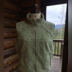 Women's Zippered Sweater Vest